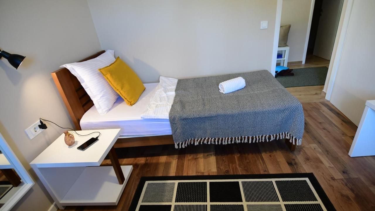 Apartmani Zagi Раковица Экстерьер фото